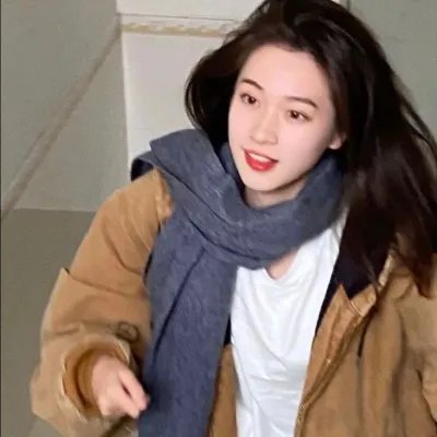 女子高中生